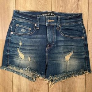 Express jean short